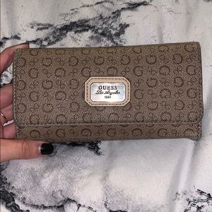 Guess Wallet